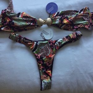 COPY - NWT SOMMER SWIM BIKINI SIZE LARGE used